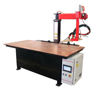 Robot Arm 180KVA 2000mm Máy hàn bàn cho kim loại lá