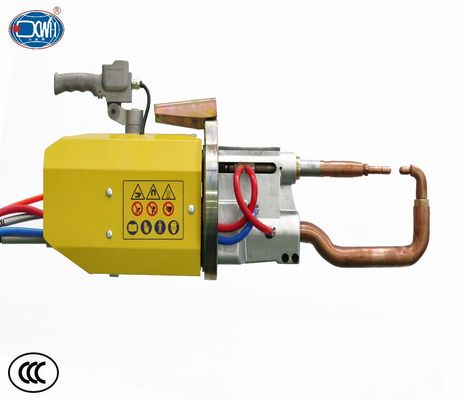 Máy hàn điểm ô tô cầm tay 46KVA 0.8MPa Di động